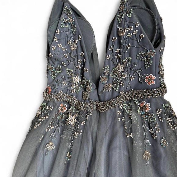 Jovani Gray Evening Dress with Subtle Sheen - Picture 4 of 6